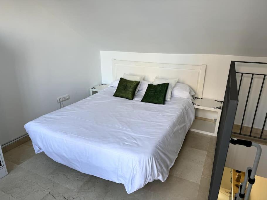 Apartamento Centro Historico Apartment มาลากา ภายนอก รูปภาพ